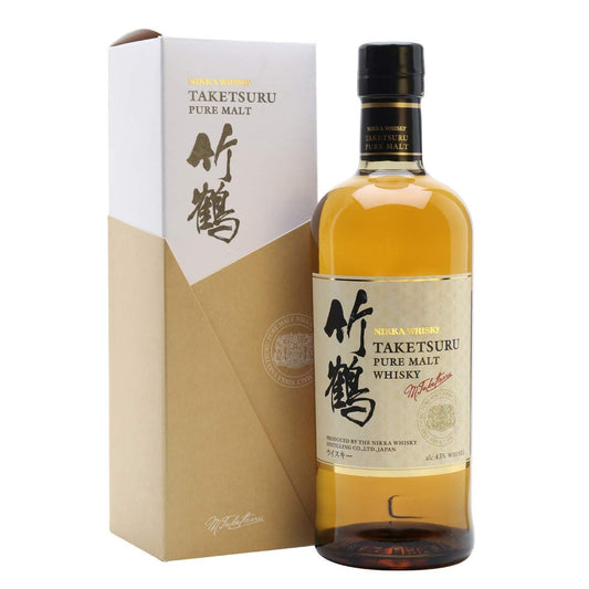 Nikka Taketsuru Pure Malt with Box 700ml